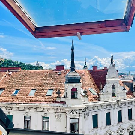 Apstay City Center I Free Parking I Self Check-In Graz Exterior foto
